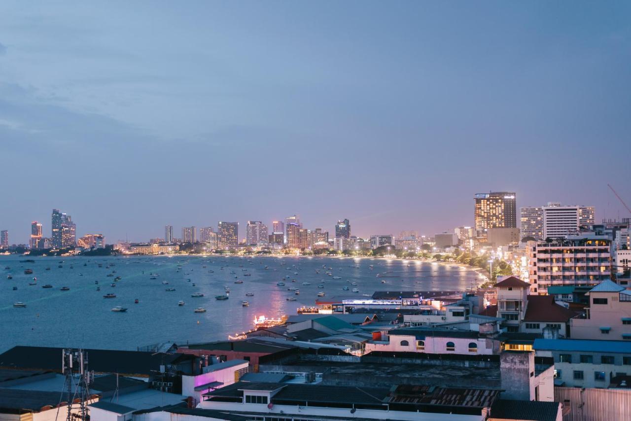 Marine Plaza Hotel Pattaja Kültér fotó